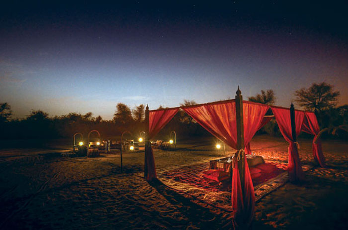 انشطة سياحية في دبي - خيمة